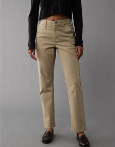 Khaki Pants Outfit Women Work, Womens Khaki Pants, Khaki Pants Outfit Women, Khaki Pants Outfit, Khaki Pants Women, Athletic Fit Jeans, Tan Pants, Curvy Jeans, Loose Jeans