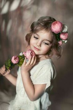 Girl With Flowers, Flowers In Her Hair, Airbrush Art, Foto Poses, Kids Portraits, Baby Pictures