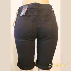 Womens True Rock Stretchy Knee Length 5 Pocket Design Cuffed Jeans Shorts Black * Brand New With Tags. * Size: 9/10. * Color: Black * Inseam Approx. 10.5". * Knee Length Shorts * Cuffed Hem. * Stretchy Slim Fit * 95% Cotton 5% Spandex * Imported Gina's Place 777 Powerhouse Essentials Your Gratitude & Support Is Deeply Appreciated Black Mid-rise Punk Bottoms, Punk Style Mid-rise Black Bottoms, Punk Black Mid-rise Bottoms, Punk Style Black Mid-rise Bottoms, Black Bermuda Shorts For Spring, Trendy Black Cropped Pants, Trendy Black Short Length Pants, Fitted Bermuda Shorts With Pockets In Black, Trendy Black Knee-length Shorts