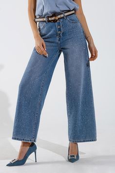 Step into style with our Wide Leg Jeans in Mid Wash, featuring exposed buttons down the front and dazzling strass embellishments in various shapes and sizes. These jeans offer a relaxed fit and wide leg silhouette, making them both flattering and comfortable. The button-down front and five pockets add practicality to this super trendy style, perfect for wearing throughout the spring and summer. Made from a blend of 90% cotton and 10% polyester, these jeans are a must-have for any fashion-forward Simple Blouse, Knitwear Tops, Jeans Jumpsuit, Wide Leg Jeans, Everyday Look, Stretch Denim, Leg Jeans, Jacket Dress, Sweater Top