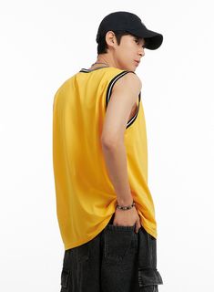 Product Detail Style : Street, Sporty Occasion : Back to school Type : Men, Activewear Print : Lettering Material : Polyester Sleeve : Sleeveless Fit : Loose fit Polyester100 Color : Yellow, Green, Black Made in Korea Model Size Model is wearing size M/L and the color Yellow. Height : 6'0" | 184cm / Top : L / Bottom : XL (32 inch) .prddescription table, .prddescription td, .prddescription th { border : 1px solid black; border-collapse : collapse; padding: 10px; } Size(Inch) Size Shoulder Bust Ar Casual Sleeveless Sports Top, Sleeveless Summer Sportswear Tops, Casual Cotton Sleeveless Vest, Casual Sleeveless Cotton Vest, Sleeveless Cotton Sports Top, Casual Crew Neck Sports Vest, Basic Muscle Tee For Summer Sports, Sleeveless Cotton Sportswear Tops, Cotton Crew Neck Vest For Sports