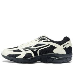 Mizuno Unisex Spark Cn Black/White D1GH221207 (SNKR/Unisex/Low Top/Breathable) Casual White Moisture-wicking Running Shoes, Black Casual Sneakers For Marathon, Black Casual Marathon Sneakers, Casual Black Sneakers For Marathon, Casual Black Marathon Sneakers, Casual White Running Shoes For Training, Marathon Running Shoes, Round Toe Heels, Black Running Shoes