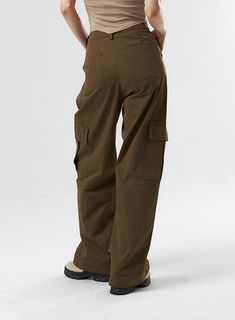 Diagonal Waist Cargo Pants IS322 - Acubi style | LEWKIN Wide Leg Cargo Parachute Pants, Khaki Wide-leg Cargo Jeans, Utility Wide Leg Pants With Pockets For Streetwear, Relaxed Fit Wide-leg Utility Cargo Pants, Trendy Wide-leg Parachute Pants With Side Pockets, Utility Style Wide Leg Pants For Streetwear, Casual Wide-leg Pants With Flap Pockets, Utility Wide Leg Pants For Streetwear, Utility Wide Leg Cargo Pants For Streetwear