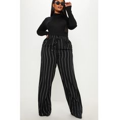 Prettylittlething Nwt! Plus Black Casual Wide Leg Trouser Pant Size 1x Measures Approximately: Waist 42-46 Inch Inseam 31 Inc #373 Leslie Sidora, Outrageous Fashion, Plus Size Inspiration, Star Mobile, Flattering Tops, Casual Wide Leg Pants, Pantsuits For Women, Curvy Plus Size, Clothing Plus Size