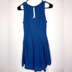 Aqua Bloomingdales Nwt Navy Blue Crotchet Size Xs Party Cocktail Dress Aqua Mini Dress, White Tank Dress, Open Shoulder Dress, Aqua Dresses, Party Cocktail Dress, Red Fits, Aqua Dress, Flounced Dress, Striped Mini Dress