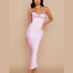 Clarise - Pink Satin Maxi Bodycon Dress - Model Mannequin Wedding Night Dress, Pink Dress Outfits, Dress And Gloves, Dress With Gloves, Vestidos Color Rosa, Pink Satin Dress, Maxi Bodycon Dress, Spaghetti Strap Maxi Dress, Looks Party