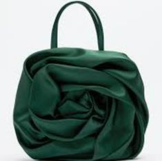 New Unworn Chic Flower-shaped Bags For Spring, Chic Flower-shaped Summer Bags, Chic Summer Flower-shaped Bag, Spring Formal Top Handle Bag, Spring Formal Bags With Top Handle, Elegant Zara Party Bag, Elegant Zara Party Bags, Summer Formal Green Bags, Elegant Party Bags By Zara