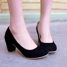 Heels: approx 7 cmPlatform: approx - cmColor: Black, Blue, BeigeSize: US 3, 4, 5, 6, 7, 8(All Measurement In Cm And Please Note 1cm=0.39inch) Note:Use Size Us 5 As Measurement Standard, Error:0.5cm.(When Plus/Minus A Size,The Round And Shaft Height Will Plus/Minus 0.5CM Accordingly.Error:0.5cm) Note: The size you choose is US Size and 1CM=0.39inch. Size Guide: US 3=EU34=22CM,US 4=EU35=22.5CM,US 5=EU36=23CM, US 6=EU37=23.5CM,US 7=EU38=24CM,US 8=EU39=24.5CM, US 9=EU40=25CM,US 10=EU41=25.5CM,US 11= Sepatu Pump, Fits Plus Size, Velvet Block Heels, Wedge Wedding Shoes, High Heel Dress Shoes, Heels Dress, High Heel Dress, Chunky Heel Shoes, Chunky Heel Pumps