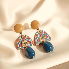 Colorful Baroque Acrylic Earrings. New With Packaging. Lightweight & Very Good Quality. Hypoallergenic And For Pierced Ears. Fast, Reliable Shipping. Blue Contrast Color, Mid Century Earrings, Baroque Fashion, Acrylic Earrings, Geometric Earrings, Simple Earrings, Blue Earrings, Jewelry Party, Long Earrings