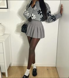 Cute Court Outfits Classy, Clothes With Loafers, Classy Outfits Skirts, Recreate Pinterest Outfits, Black Women Loafers Outfit, Rich School Outfits, Anniversary Outfits Black Women, Loafers Black Women Outfit, Mismatch Theme Outfit