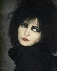 Trad Goth Makeup, Makeup Zombie, Traditional Goth, 80s Makeup, Drag Make-up, Goth Bands