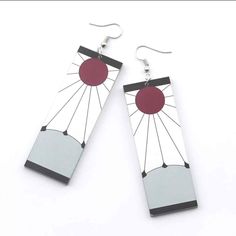 Earrings from Demon Slayer Kimetsu no Yaiba worn by Tanjiro Tanjirou Kamado (Anime Cosplay Costume ) Condition: NEW From the most popular anime " Demon Slayer " Length: 11cm (4.3 inches) x 2.5 cm (1 inch) Get your set of earrings today! Great for gifts for fans, children, sons, graduation gift . High Quality Light Weight Earrings Get the Tanjiro Earrings Have the same Style as the Ace Demon Slayer looking for a way to save his sister Unisex for Any Gender Ghost Cosplay, Anime Acrylic, Anime Earrings, Cosplay Jewelry, Anime Jewelry, Ghost Earrings, Anime Cosplay Costumes, Male Cosplay, Tanjiro Kamado