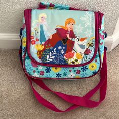 Nee Disney Frozen Lunch Bag Playful Pink Bag For Disney Trips, Disney School Bag With Adjustable Strap, Disney Shoulder Bag For School With Adjustable Strap, Disney Style Rectangular Shoulder Bag For School, Disney Aprons, Ballerina Book, Frozen Book, Tinkerbell Disney, Baby Blanket Size