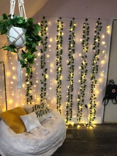 230cm leaf, 3 meters led light, green artificial wall decor leaf Reka Bentuk Bilik Tidur, Dekorasi Kamar Tidur, Pinterest Room Decor, Cute Bedroom Decor, Redecorate Bedroom, Cozy Room Decor, Teen Bedroom Decor, Dreamy Room, Girl Bedroom Decor