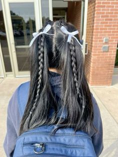 Cute Volleyball Hairstyles, Soccer Hairstyles, Track Hairstyles, Hairstyle Examples, Cheer Hair, Sport Hair, Hairstyles For Layered Hair, Bow Hairstyle, Trendy Hairstyle