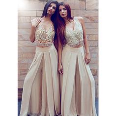 See this Instagram photo by @arpitamehtaofficial • 2,798 likes Palazzo With Crop Top, Arpita Mehta, Indian Wedding Outfits, Indian Attire, Indian Outfit, Designer Dresses Indian, Indian Ethnic Wear