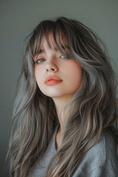 Woman with long grey hair and bangs, looking directly at the camera with a gentle expression against a neutral background. Heart Shaped Face Hairstyles, Clip Hairstyles, Stylish Haircuts, Heart Face, Easy Summer Hairstyles, Back To School Hairstyles