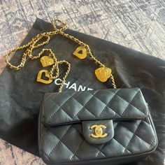 Popular Bag Purchased In 2022. Like New. Used Twice And Comes In Full Set With Duster Bag And Box! Length: 7 In Height: 4.75 In Width: 2 In Drop: 2.75 In Drop: 22.25 In Let Me Know If You Have Any Questions. Mini Classic, Popular Bags, Chanel Accessories, Chanel Bags, Chanel Black, Classic Flap, Full Set, Heart Charm, Let Me