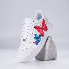 Stitch and the Red Butterfly Custom Air Force 1 – XX CUSTOM Air Force Custom, Stitch Butterfly, Shoes Air Force, Lv Sneakers, Unique Sneakers, Air Force 1 Custom, Custom Air Force 1, Lv Shoes, Anime Shoes