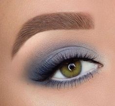 Makeup Artist Portfolio, Grey Smokey Eye, Make Up Designs, Grey Makeup, Hooded Eye Makeup, Smink Inspiration, Beautiful Eye Makeup, Makijaż Smokey Eye, Blue Eyeshadow