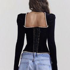 Product information:    Color: Black    Size: S,M,L,XL   Packing list:  Top * 1 Product Image: Steam Punk Fashion, Outfits To Wear To Work, Wedding Dress 2024, Bandage Top, Mcm Style, Date Outfit Ideas, Black Velvet Fabric, Velvet Corset, Sunday Vibes