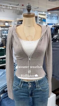 Hollister Clothes, Estilo Indie, Downtown Outfits, 2000s Outfits, 2000s Fashion Outfits, Swaggy Outfits, Cute Everyday Outfits, Cute Simple Outfits