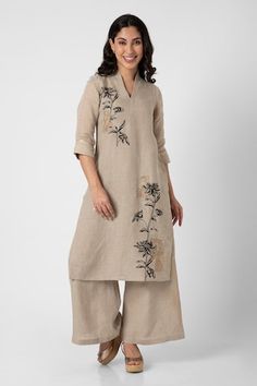 Beige kurta with floral thread embroidery and printed cuffs. Paired with a pant. - Aza Fashions Beige Kurta, Thread Embroidery, Churidar, Pants Pattern, Pant Set, Set For Women, Aza Fashion, Three Quarter, Pants Set