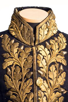 Gold Embroidery, Historical Costume, Military Uniform, Fantasy Fashion, Historical Clothing, Mode Inspiration, Historical Fashion, Fashion History