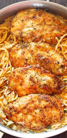 Seared Chicken Breasts (four) over spaghetti pasta in creamy Parmesan Sauce in a stainless steel pan Chicken For Spaghetti, Mozarella Chicken, Dinner Italian, Chicken And Noodles, Parmesan Cheese Sauce, Chicken And Pasta, Dinner Experience, Creamy Chicken Pasta