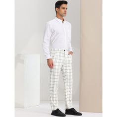 These classic plaid pants feature a regular-fit leg that accentuates your figure. There are a variety of plaid trousers in different colors since fashion is not monotonous. Suitable for work, business, workout, party, date, golf, or at home with family and friends. Plaid pants can be matched with T-shirts, shirts, suits, casual shoes, leather shoes, etc. Business Casual Plaid Cotton Pants, Plaid Dress Pants For Workwear, Suits Casual, Slim Fit Chino Pants, Trousers White, Plaid Trousers, Checked Trousers, Business Pants, Slim Fit Chinos