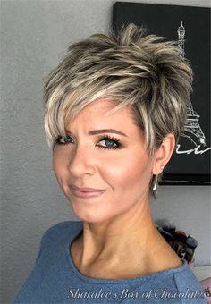 Pixie Wigs, Pixie Cut Styles, Silver Blonde, Short Layered Haircuts, Long Pixie, Hair Styles 2017, Penteado Cabelo Curto