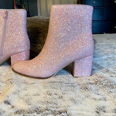 Size 7 Never Worn Pink Glitter Corky Boots- Perfect For Taylor Swift Era’s Tour ! Eras Tour Shoes, Taylor Swift Shoes, Pink Sparkly Dress, Eras Outfit, Swift Party, Era Tour, Kids Heels, Pyramid Collection, Blue By Betsey Johnson