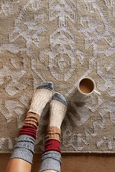 Mary Janes Style Files: Shoes, Jewelry, & Accessories Favorites Fall Hygge, Cozy Socks, Comfy Cozy, Knitting Socks, Mode Inspiration