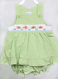 Little girls bubble romper sunsuit is one cute outfit from our kids clothing stores. Our childrens shop offers smocked dresses and girls smocked clothing in many styles. Baby girl sunsuit is green gingham and is smocked with fish and sea things and would be perfect for a beach portrait. We use 2 measurements to determine the sizes for our smocked bubbles. Chest size is the measurement from armpit to armpit. The length is measured from the top of the shoulder to the center of the crotch. These ar Infant Girl Clothes, Smocked Baby Clothes, Twin Baby Clothes, Sea Things, Baby Boy Baptism Outfit, Chicken Minis, Baby Boy Christmas Outfit, Boy Baptism Outfit, Smocked Baby Dresses