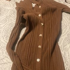 Medium Brown Button Up Long Sleeve Knit Dress- Size M/L But More Like A Medium. Brand New- Never Worn. Clingy Knit Dress- Knee Length Dresses Princess Polly, Dresses Princess, Princess Polly Dresses, Polly Dress, Long Sleeve Knit Dress, Button Up Long Sleeve, Knee Length Dresses, Medium Brown, Princess Polly