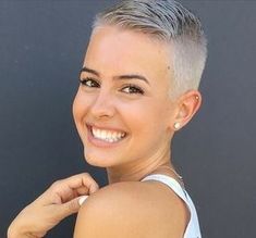 Cute trendy short pixie haircut | Hairstyle ideas Super Short Haircuts, New Hair Do, Short Grey Hair, Super Short Hair