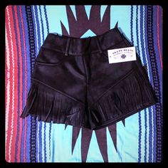 Super Soft Fringe Shorts! You Will Only Want To Wear These Available From My Online Boutique. Small (4/6), Medium (8/10), Large (12/14), Xl (14/16) Boutique Item, Brand New This Listing Is For The Black Color Only. Fringe Shorts, Soft Fringe, Short Fringe, Black Fringe, Country Outfits, Online Boutique, The Black, Black Color, Womens Sizes