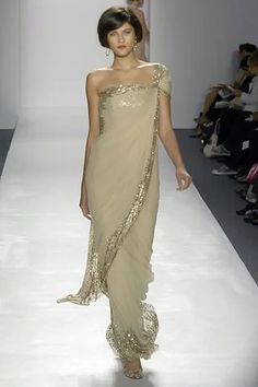 Sari Dress, Open Doors, Vogue Runway, Beautiful Gowns, Dream Dress, Indian Outfits