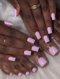 Cute Light Pink Nails Short, Solar Pink Nails, Light Pink Short Acrylic Nails, Short Light Pink Acrylic Nails, Light Pink Short Nails, Short Light Pink Nails, Pink Toe Nails, Pink Tip Nails