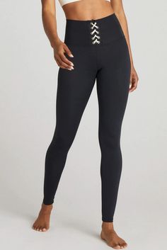 The Kennedy Legging is a twist on a classic — the Strut This signature high-rise ankle legging with lace-up details in the front. Designed to be versatile with breathable, sweat-wicking technology and soft enough to lounge in. $108.00 - Click to shop!! Cute Leggings, Ankle Leggings, Best Leggings, Compression Leggings, Double Knit, Black Laces, Double Knitting, The Chic, Yoga Leggings