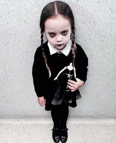 Scary Kids Halloween Costumes, Funny Toddler Halloween Costumes, Halloweenský Makeup, Scary Kids, Diy Kostüm, Scary Halloween Costumes