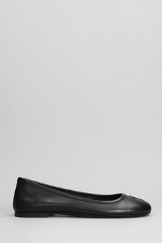 Ballet flats in black leather, round toe, slip on, embossed logo, 100% leather, leather sole, Made in Portugal Ami Alexandre Mattiussi, Alexandre Mattiussi, Dress Attire, Alessandra Rich, Marine Serre, Sneaker Wedge, Luxury Shop, Embossed Logo, Online Bags