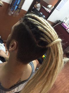 Dreadlocks Undercut, Mohawk Hairstyles Men, Man Bun Hairstyles, Natural Dreads, Dread Braids, Natural Hair Accessories, Dreads Girl, Dreadlock Hairstyles For Men, Mohawk Hairstyles