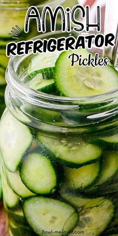 Tall mason jar of cucumber slices turned pickles with Pinterest overlay. Ice Box Pickles, Ice Box Pickles Recipes, Sweet Refrigerator Pickles, Pickles Homemade Easy, Homemade Refrigerator Pickles, Pickled Vegetables Recipe