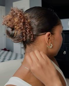 Brown Box Braids, Soccer Hairstyles, Curly Head, Short Natural Curly Hair, Mixed Curly Hair, Brown Hair Inspo, Curly Hair Styles Easy, Dye Colors, Hairdos For Short Hair