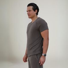 The short sleeve shirt has a comfort fit shoulder line and top stitching to up his game. Style, function and comfort meld effortlessly in the men's jogger and long sleeve shirt made from our exclusive Söft fabric. His pragmatic side will appreciate that Söft is breathable, cool and moisture wicking. His sensitive side will appreciate the casual comfort and lightweight brushed finish that makes them perfect for all-season lounging. Comfort fit shoulder line with top stitching Perfect for all-seas Seamless Short Sleeve T-shirt For Loungewear, Sporty Snug Fit Short Sleeve T-shirt, Short Sleeve T-shirt With Pockets For Loungewear, Comfortable Relaxed Fit T-shirt For Sleep, Gray Breathable Functional T-shirt, Classic Pajamas, Mens Short Sleeve Shirt, Mens Loungewear, Mens Joggers