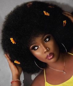 70s Afro Hairstyles, Portrait Photo Ideas, 2pac Art, Chocolate Bunnies, Big Box Braids Hairstyles, Beautiful Photoshoot Ideas, Curly Lace Front Wigs, Wig Human Hair