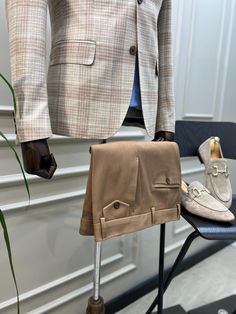 Collection : SPRING / SUMMER 22-23 Color : Beige Material content: % 65 Viscose % 35 pes % 3 elesten Available size: 46–48-50-52-54-56 Beige Suit, Suit Clothes, Clothes Jacket, Plaid Suit, Spring Summer, Slim Fit, Plaid, Square