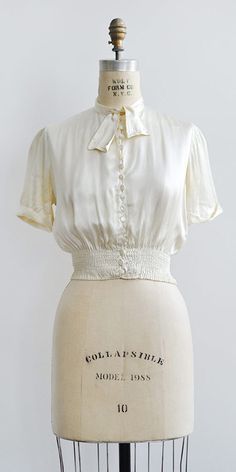 1930s Blouse, 1930 Fashion, 30s Fashion, Adored Vintage, Retro Mode, Vintage Inspired Outfits, 1930s Fashion, Dita Von Teese, Ivory Silk