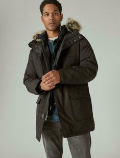 New with Attached Tags --  LUCKY BRAND Parker Faux Fur Trim Jacket Coat  Black Size S - Small Style YLHK248  CURRENT STYLE *** LUCKY BRAND Parker Faux Fur Trim Jacket Coat $229 Color - Black Style - YLHK248 Men's Size S - Small Details & Care Double up the warmth when the temps take a dip with our made-to-last parka jacket. It features a hood with faux fur trim, multiple pockets to keep your essentials secure, and dual zip- and button- styling. Pockets at waist Faux Fur Shell 100% Polyester Lini Faux Fur Trim Jacket, Parka Outfit, Fur Trim Jacket, Men Parka, Fur Hood Jacket, Causal Outfits, Trim Jacket, Double Up, Current Styles